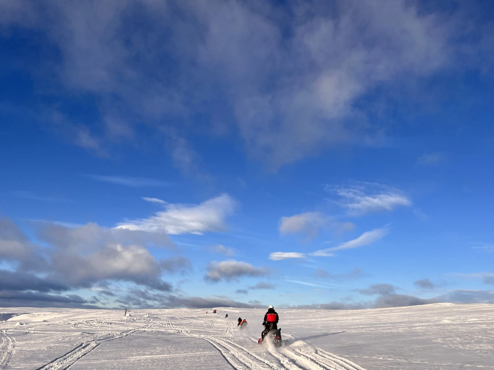 foto sneeuwscooter in zweden