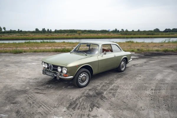 Afbeelding bij het verhaal over deze Alfa Romeo 1750 uit 1972