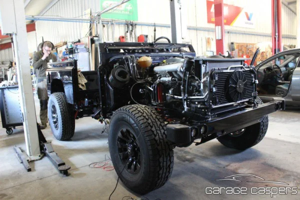 Foto in gallerij voor artikel Project: De Carbon Black Defender 90