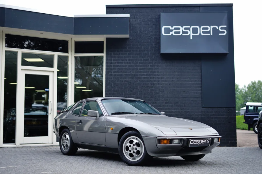 Foto 0 van fotogallerij Porsche 924 S uit 1985