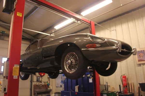 Foto in gallerij voor artikel Restauratie Jaguar E-Type 3.8 