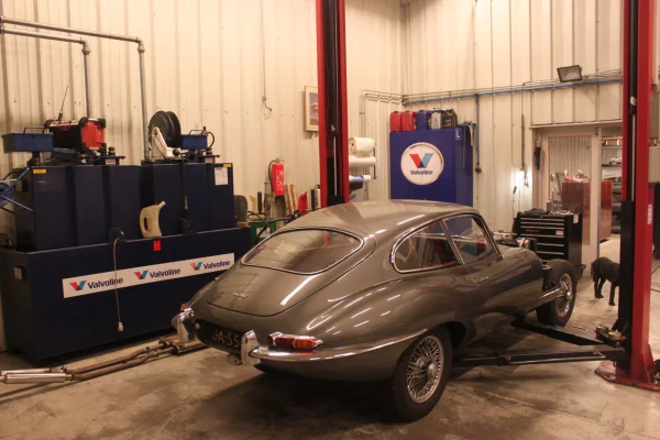 Foto in gallerij voor artikel Restauratie Jaguar E-Type 3.8 