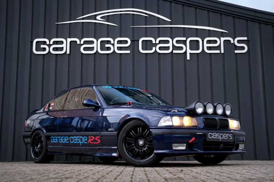 Foto 0 van fotogallerij BMW E36 328i Rally Spec uit 1996