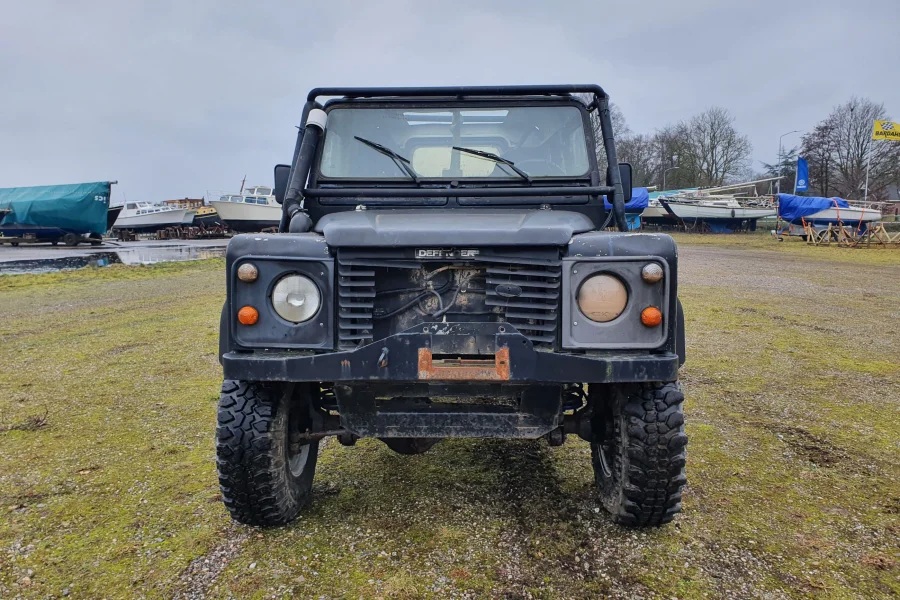 Foto 0 van fotogallerij Land Rover Defender Extreme Throphy Challenge uit 1999
