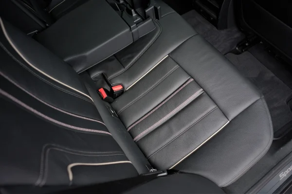 Foto 1 van fotogallerij BMW 520D Touring uit 2017