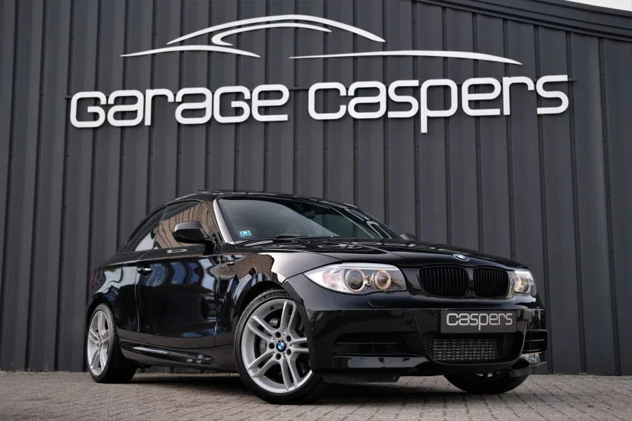 Foto 0 van fotogallerij BMW 135i Coupé uit 2012