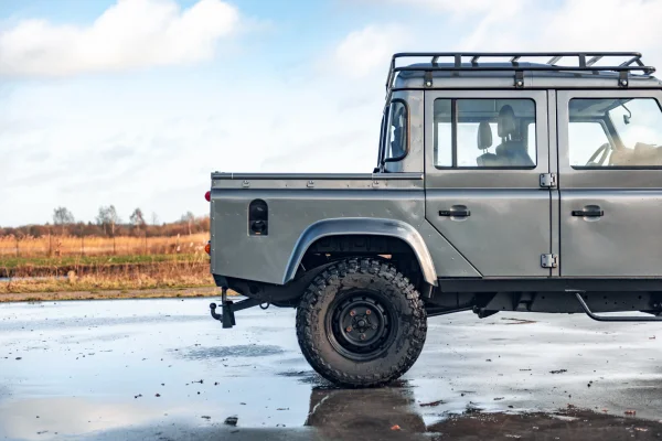 Foto 9 van fotogallerij Land Rover Defender 110 uit 2010