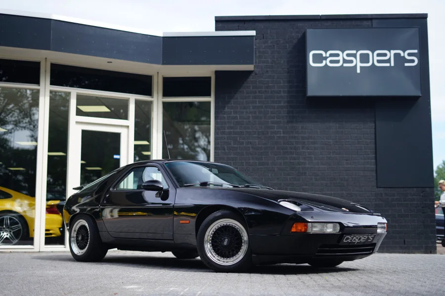 Foto 0 van fotogallerij Porsche 928 S4 uit 1987