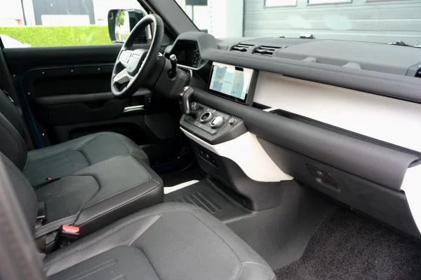 Foto 4 van fotogallerij Land Rover Defender uit 2021