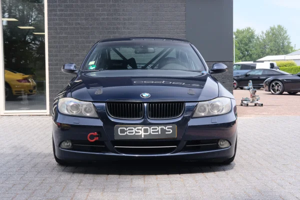 Foto 4 van fotogallerij BMW E90 330i racer uit 2005