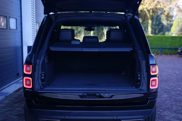 Foto 1 van fotogallerij Range Rover SV Autobiography V8 Dynamic uit 2018