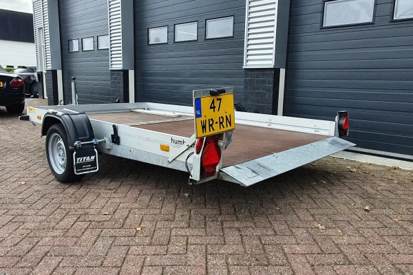 Foto 2 van fotogallerij Humbaur HKT 153117 S uit 2017