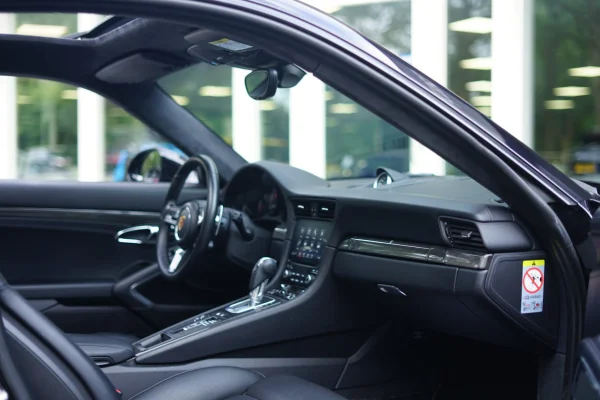Foto 4 van fotogallerij Porsche 911 991.2 Turbo S uit 2016