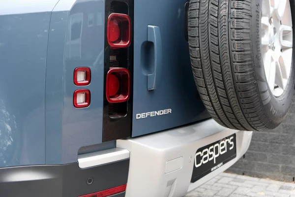 Foto 1 van fotogallerij Land Rover Defender uit 2021