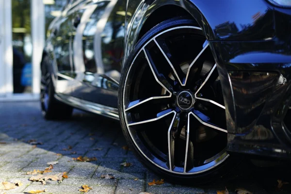 Foto 1 van fotogallerij Audi A3 E-tron Pro Line Plus uit 2015