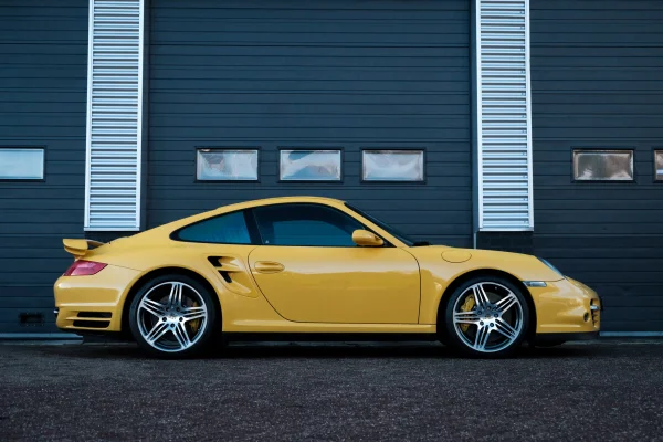 Foto 4 van fotogallerij Porsche 911 3.6 Turbo uit 2007