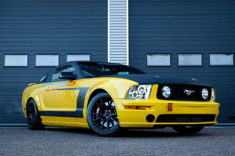 Foto 0 van fotogallerij Ford Mustang GT 4.6 V8 uit 2005
