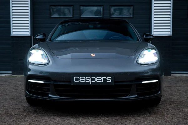 Foto 2 van fotogallerij Porsche Panamera 4S uit 2017