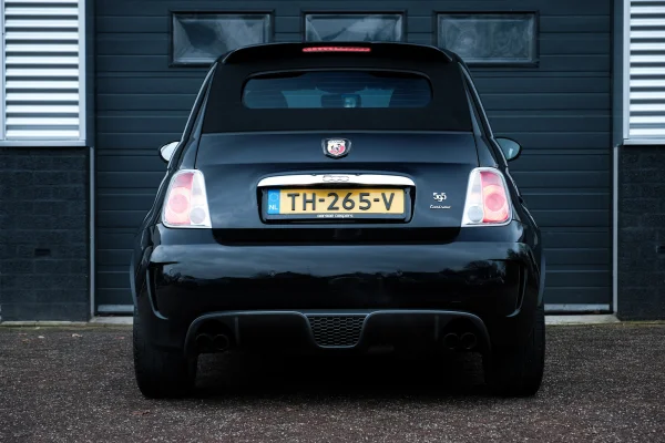 Foto 3 van fotogallerij Abarth 595 Turismo Cabrio uit 2016