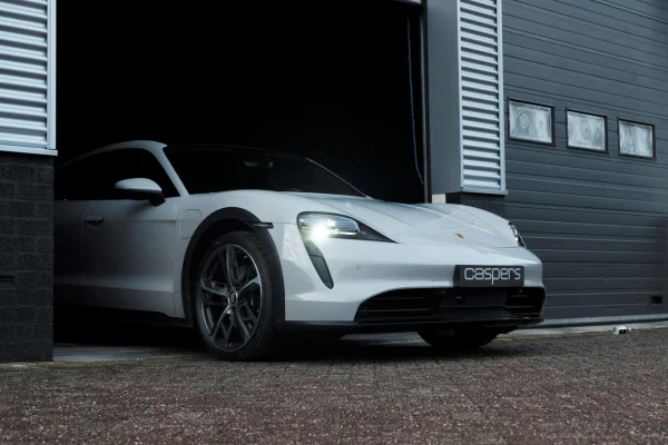 Foto 1 van fotogallerij Porsche Taycan 4S Cross Turismo uit 2021
