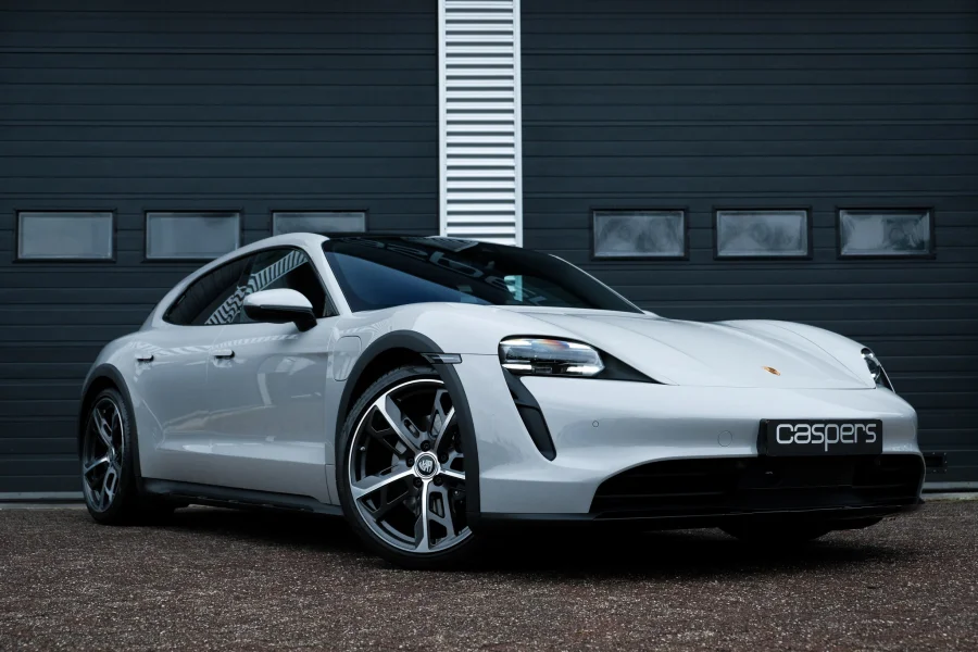 Foto 0 van fotogallerij Porsche Taycan 4S Cross Turismo uit 2021
