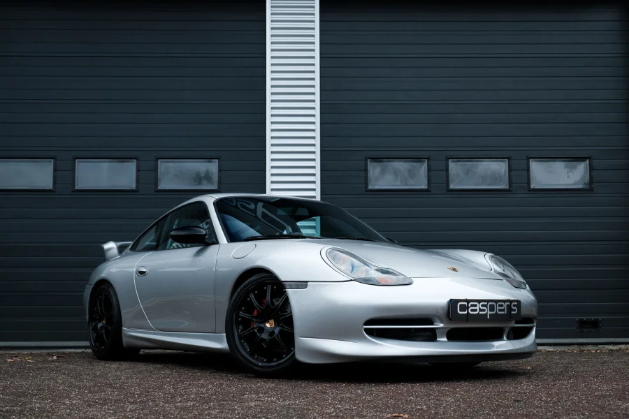 Foto 0 van fotogallerij Porsche 996 Carrera uit 1997