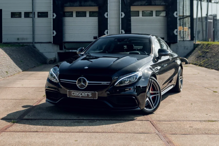 Foto 0 van fotogallerij Mercedes-Benz C63 S AMG Coupé uit 2016