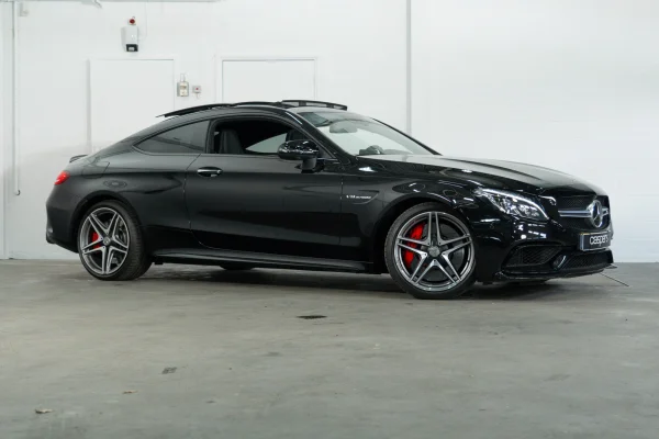 Foto 11 van fotogallerij Mercedes-Benz C63 S AMG Coupé uit 2016
