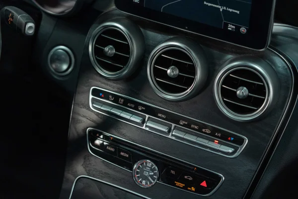 Foto 46 van fotogallerij Mercedes-Benz C63 S AMG Coupé uit 2016