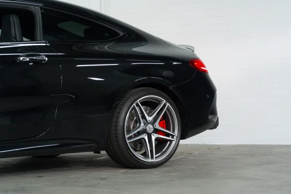 Foto 4 van fotogallerij Mercedes-Benz C63 S AMG Coupé uit 2016