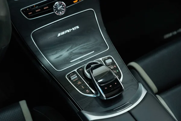 Foto 57 van fotogallerij Mercedes-Benz C63 S AMG Coupé uit 2016