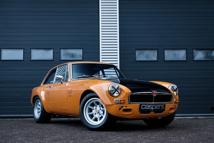 Foto 0 van fotogallerij MG B GT V8 3.9L uit 1972