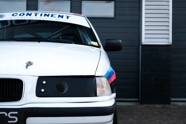 Foto 37 van fotogallerij BMW 325i Ooperon Cup uit 1992