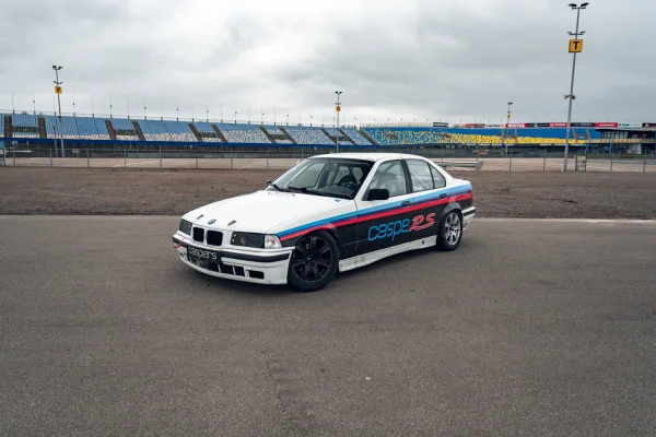 Foto 2 van fotogallerij BMW 325i Ooperon Cup uit 1992