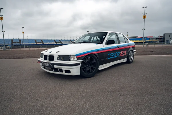 Foto 3 van fotogallerij BMW 325i Ooperon Cup uit 1992