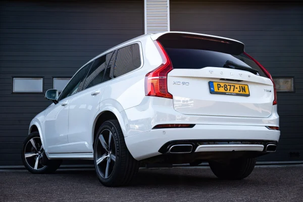 Foto 1 van fotogallerij Volvo XC90 T8 R-Design 7-pers uit 2019