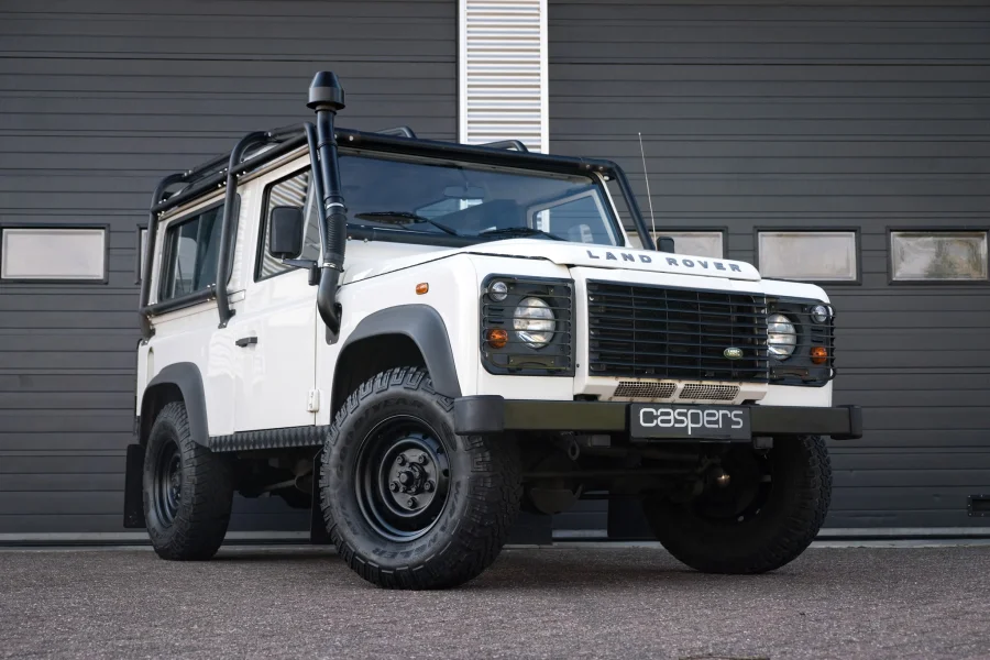 Foto 0 van fotogallerij Land Rover Defender 90 TD4 Puma uit 2010