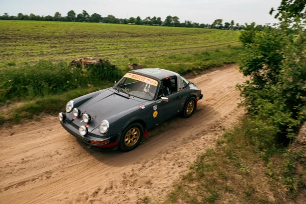 Foto 3 van fotogallerij Porsche 911 3.0 Rally uit 1976