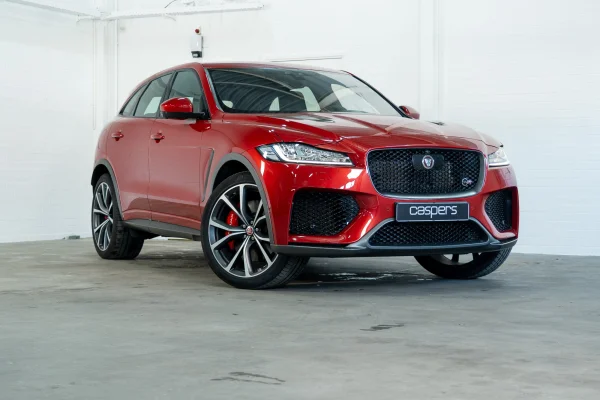 Foto 2 van fotogallerij Jaguar F-Pace 5.0 SVR uit 2018