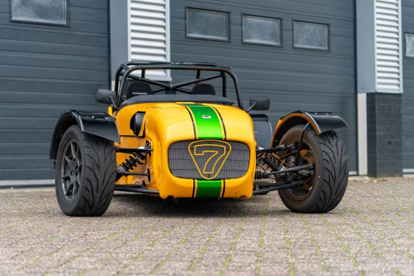 Foto 2 van fotogallerij Caterham R300 uit 2010