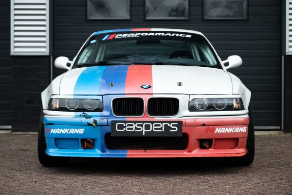 Foto 2 van fotogallerij BMW 325i Raceauto uit 1992