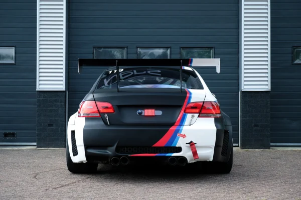 Foto 3 van fotogallerij BMW M3 GTR Endurance racer uit 2002
