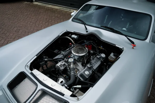 Foto 37 van fotogallerij Kellison Astra J4 6.4 V8 uit 1961