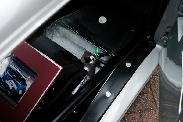 Foto 53 van fotogallerij Kellison Astra J4 6.4 V8 uit 1961