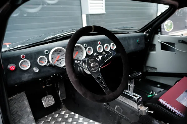 Foto 62 van fotogallerij Kellison Astra J4 6.4 V8 uit 1961