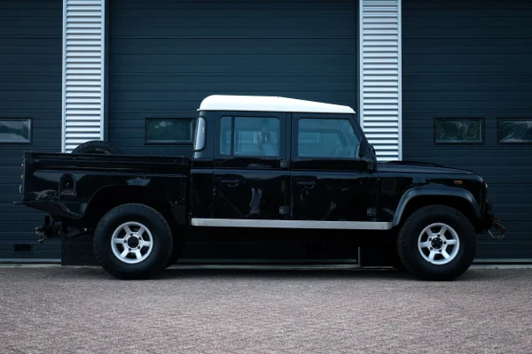 Foto 4 van fotogallerij Land Rover Defender 130 HCPU Crew Cab uit 2008