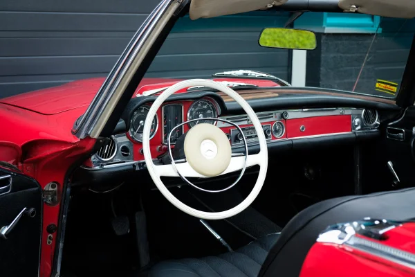 Foto 15 van fotogallerij Mercedes-Benz 280SL uit 1968