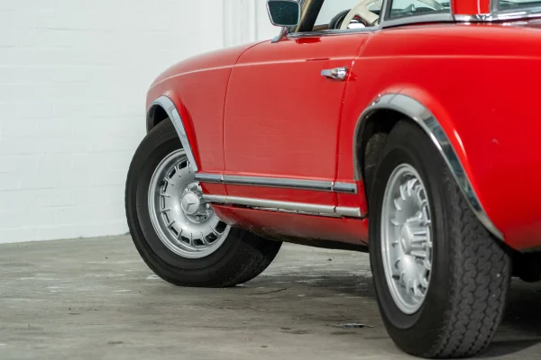 Foto 13 van fotogallerij Mercedes-Benz 280SL uit 1968