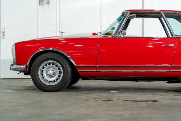 Foto 16 van fotogallerij Mercedes-Benz 280SL uit 1968
