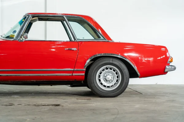 Foto 17 van fotogallerij Mercedes-Benz 280SL uit 1968